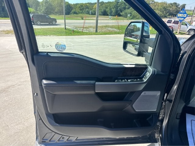 2025 Ford F-350SD Lariat