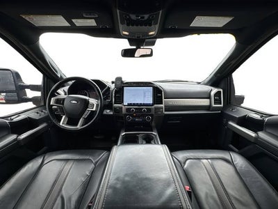 2022 Ford F-450SD Platinum