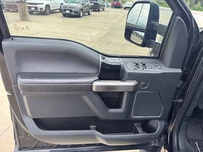 2022 Ford F-450SD Platinum