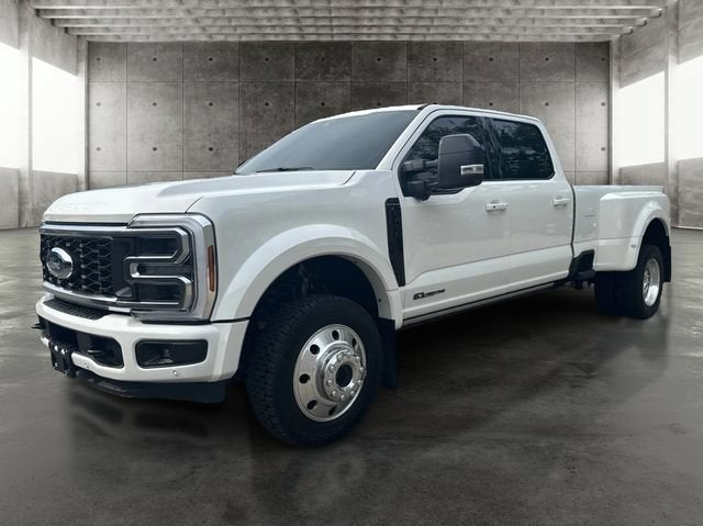 2025 Ford F-450SD Platinum