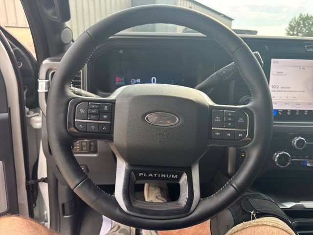 2025 Ford F-450SD Platinum