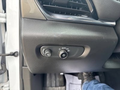 2023 Chevrolet Traverse LT