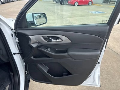 2023 Chevrolet Traverse LT