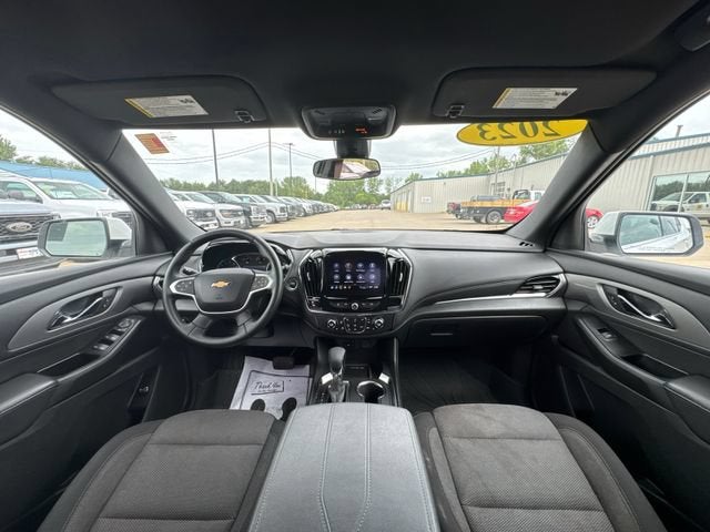 2023 Chevrolet Traverse LT