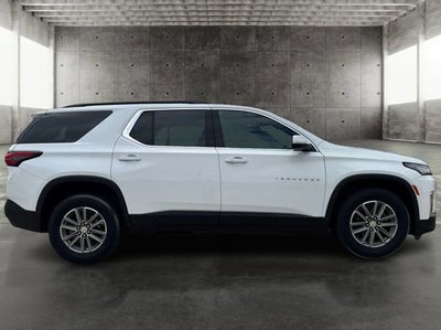 2023 Chevrolet Traverse LT