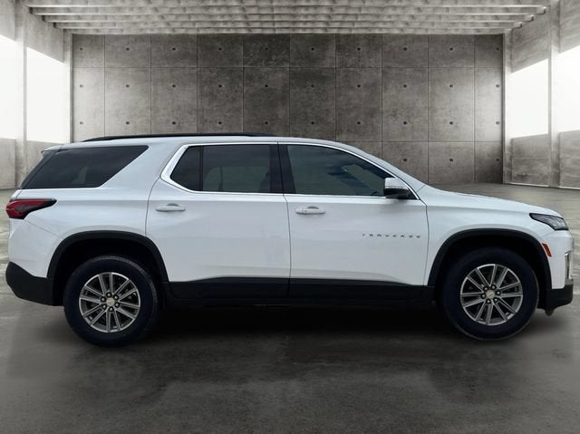 2023 Chevrolet Traverse LT