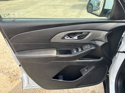 2023 Chevrolet Traverse LT