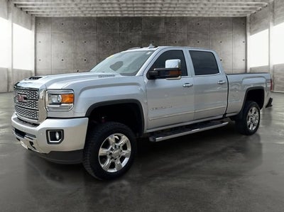 2019 GMC Sierra 2500HD Denali
