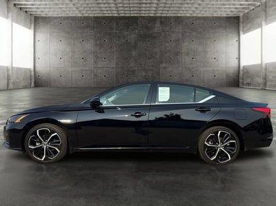 2025 Nissan Altima 2.5 SR