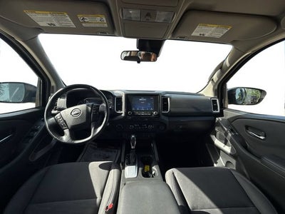 2022 Nissan Frontier SV