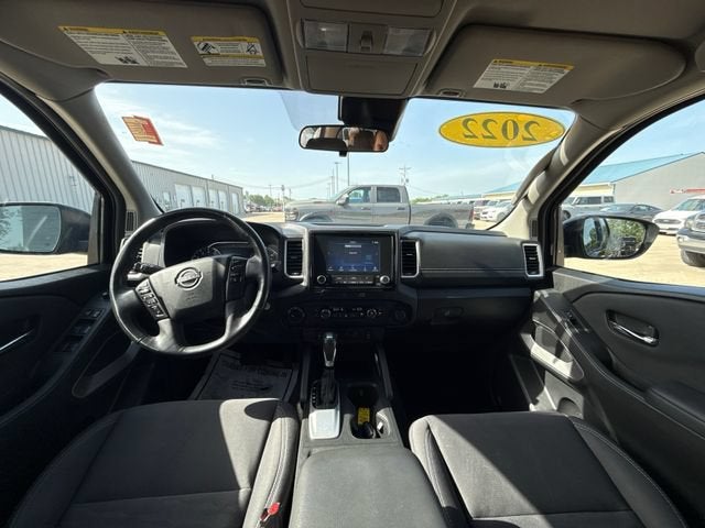 2022 Nissan Frontier SV