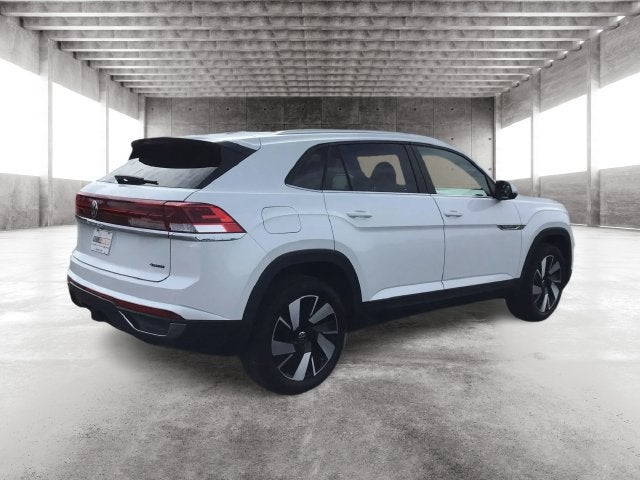 2026 Volkswagen Atlas Cross Sport SE w/Technology