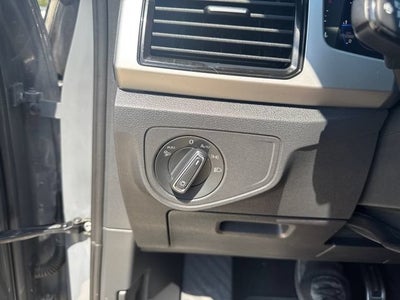 2023 Volkswagen Atlas Cross Sport 3.6L V6 SEL R-Line