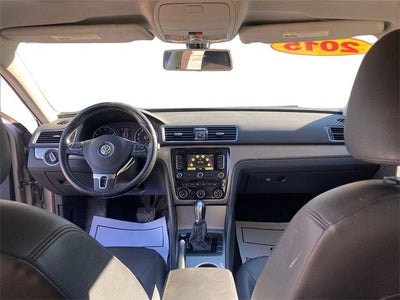 2015 Volkswagen Passat 1.8T SE