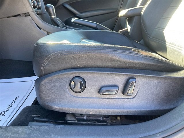 2015 Volkswagen Passat 1.8T SE