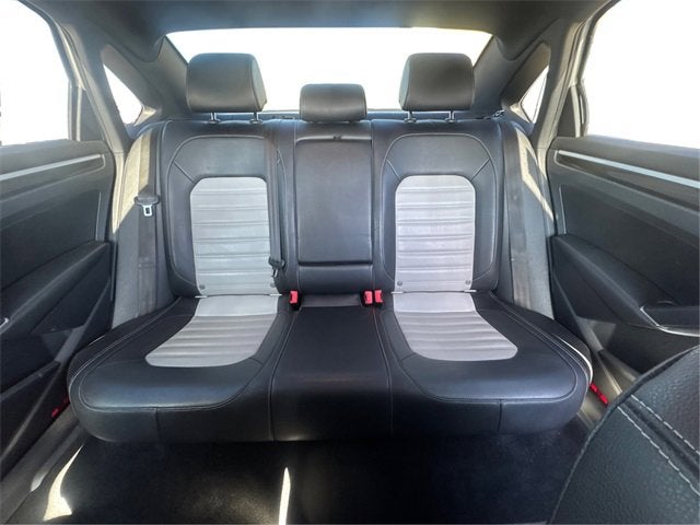 2018 Volkswagen Passat 3.6L V6 GT