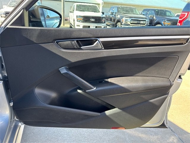 2018 Volkswagen Passat 3.6L V6 GT