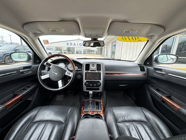 2010 Chrysler 300C Hemi
