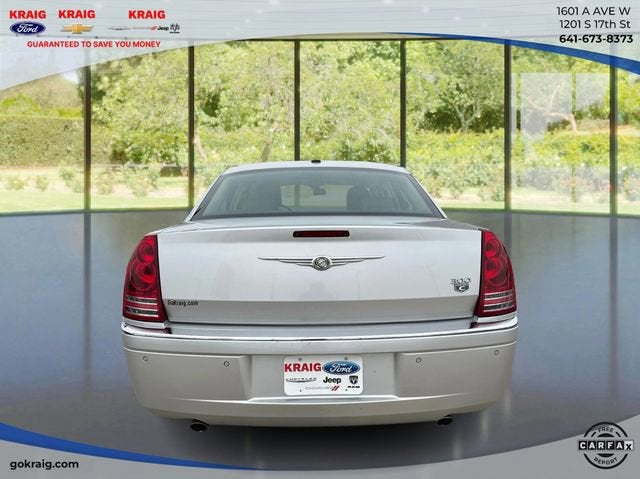 2010 Chrysler 300C Hemi