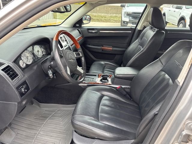 2010 Chrysler 300C Hemi