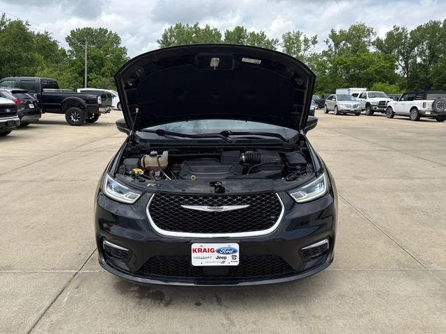 2021 Chrysler Pacifica Touring L