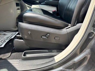 2012 Chrysler Town & Country Touring