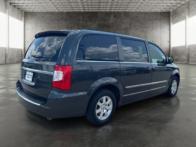 2012 Chrysler Town & Country Touring