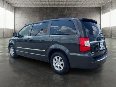 2012 Chrysler Town & Country Touring