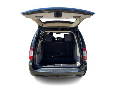 2015 Chrysler Town & Country Touring