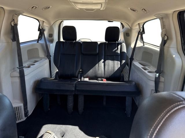 2015 Chrysler Town & Country Touring