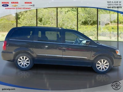 2015 Chrysler Town & Country Touring
