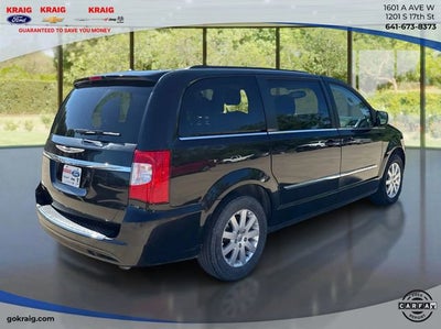 2015 Chrysler Town & Country Touring