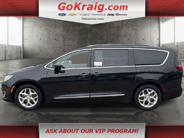 2019 Chrysler Pacifica Touring L