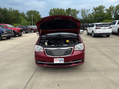 2015 Chrysler Town & Country Touring-L