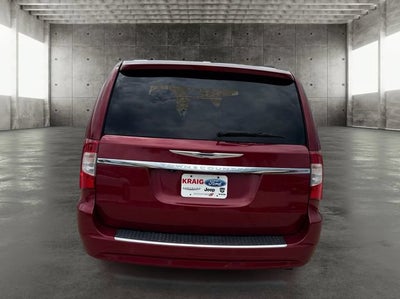 2015 Chrysler Town & Country Touring-L