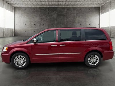 2015 Chrysler Town & Country Touring-L