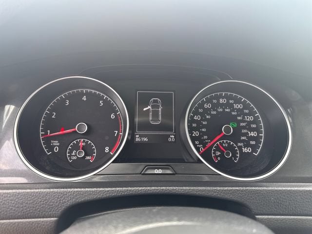2018 Volkswagen Golf TSI S