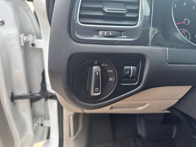 2018 Volkswagen Golf TSI S