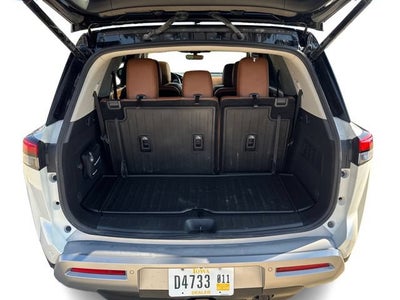 2024 Nissan Pathfinder Platinum