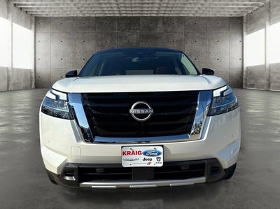 2024 Nissan Pathfinder Platinum