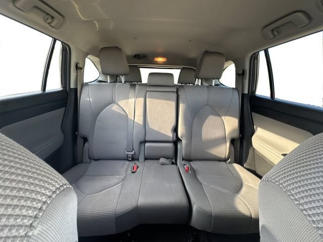 2023 Toyota Highlander Hybrid LE
