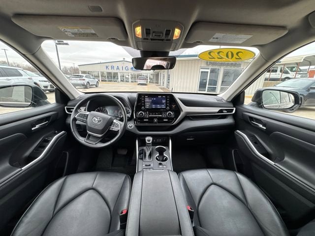 2022 Toyota Highlander XLE