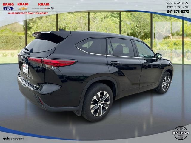 2022 Toyota Highlander XLE