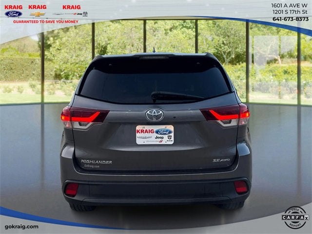 2019 Toyota Highlander SE