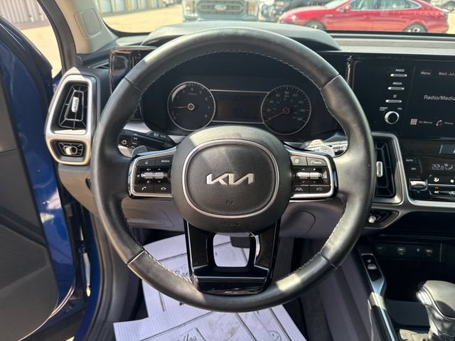 2023 Kia Sorento LX