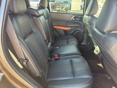 2022 Mitsubishi Outlander SEL