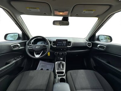 2023 Hyundai Venue SE