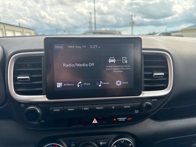 2023 Hyundai Venue SE