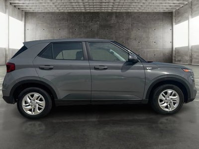 2023 Hyundai Venue SE